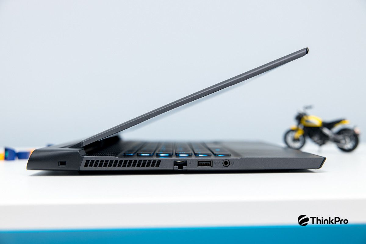 Hình ảnh 12 của Dell Alienware M15 R2 -