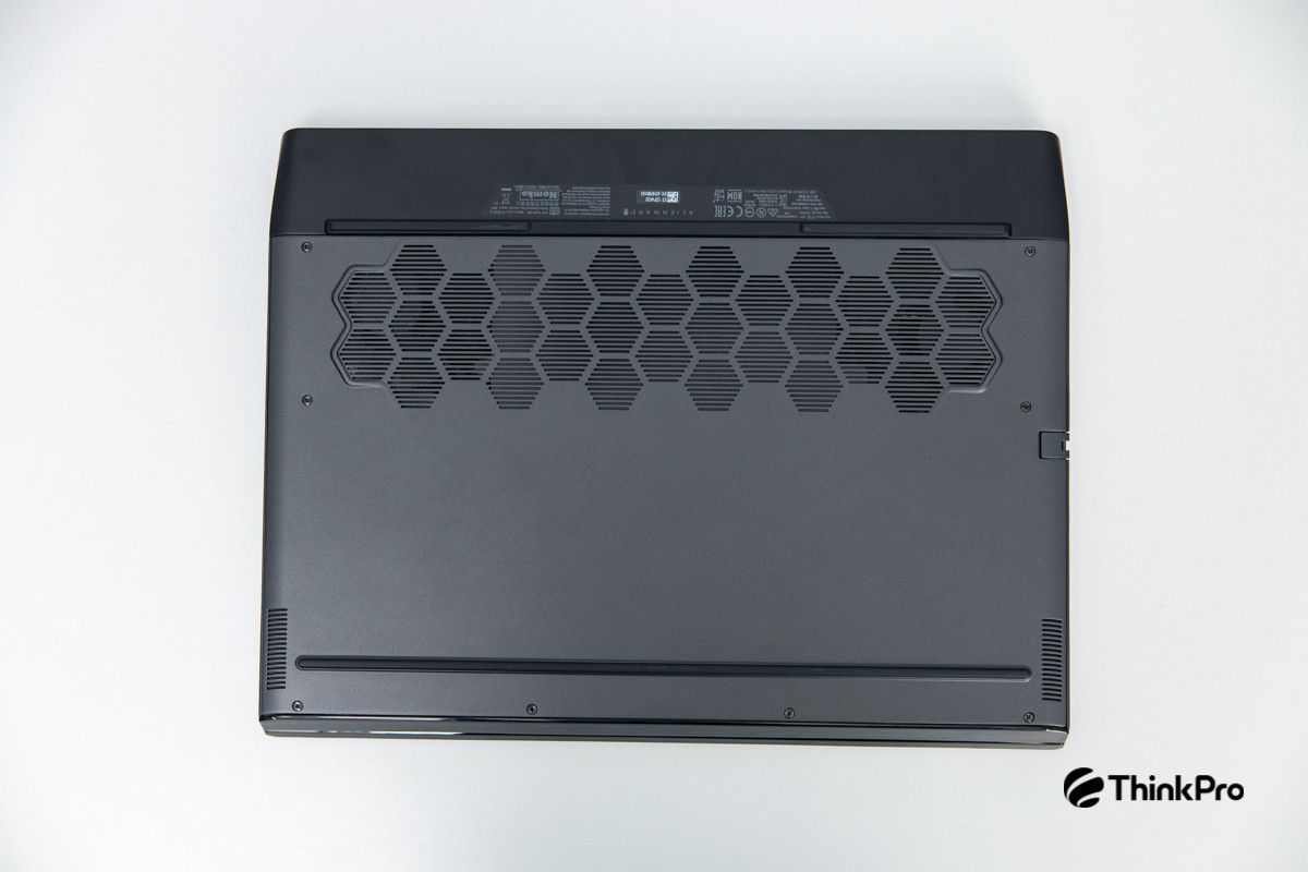 Hình ảnh 17 của Dell Alienware M15 R2 -