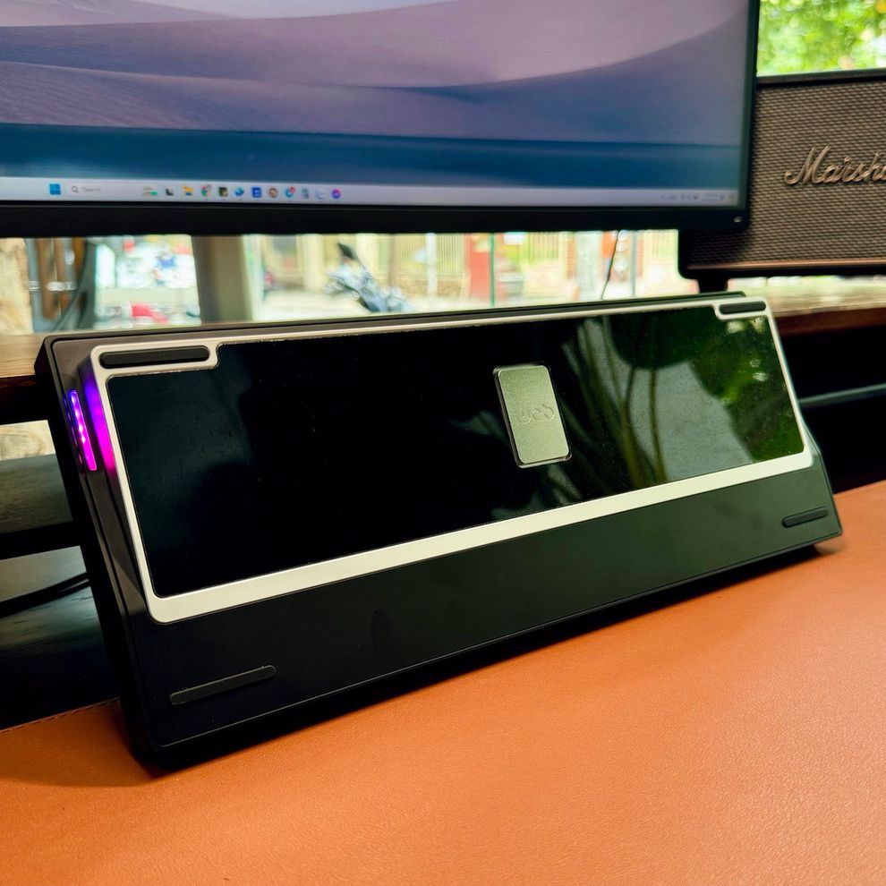 Hình ảnh 6 của Bàn Phím Cơ Crush80 Aluminum CNC (Non Led - Plate PP - 3750mAh - Black - Mới, Full box, Nhập khẩu)