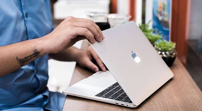 Điểm danh những mẫu MacBook rẻ nhưng có giá trị sử dụng cao nhất hiện nay