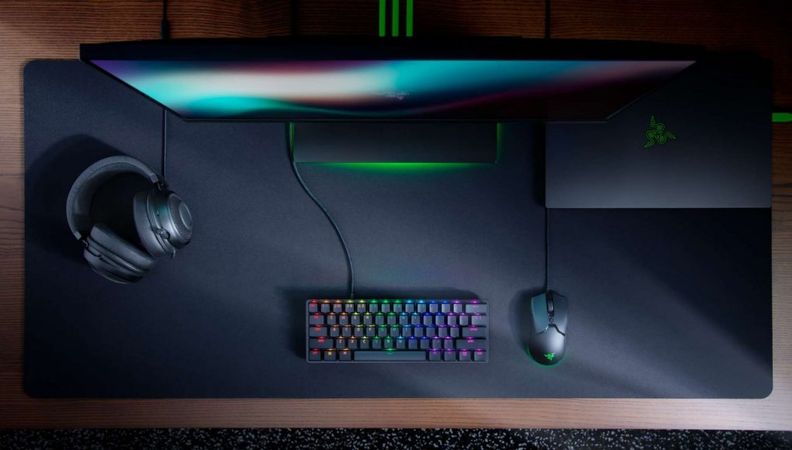 Razer ứng dụng switch analog trên bàn phím rút gọn Huntsman Mini Analog