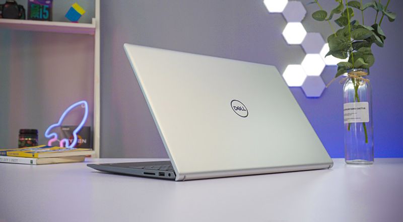 Dell 5515: Dòng laptop văn phòng không thể bỏ qua trong năm 2022