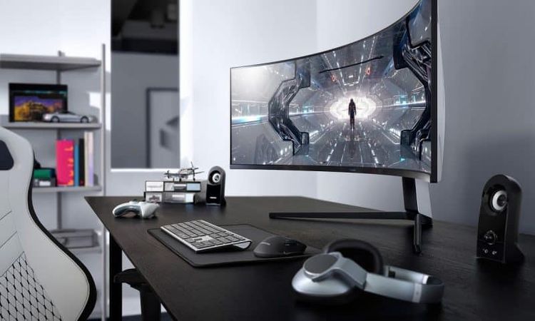 Những điều mà bạn cần chuẩn bị tâm lý khi chuyển từ máy tính bàn sang laptop
