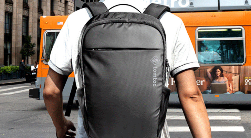 Balo Tomtoc Premium Urban Business cho laptop 15.6:  Đẹp mắt, tiện lợi