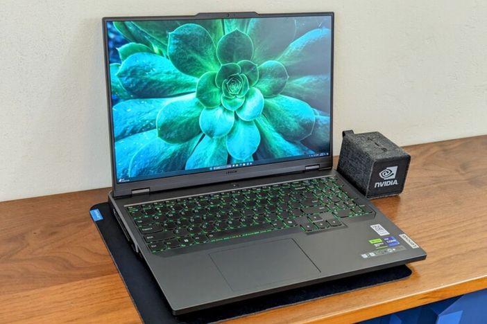 Legion Pro 5 16IRX9 review: Mẫu laptop gaming đa di năng nhất 2024