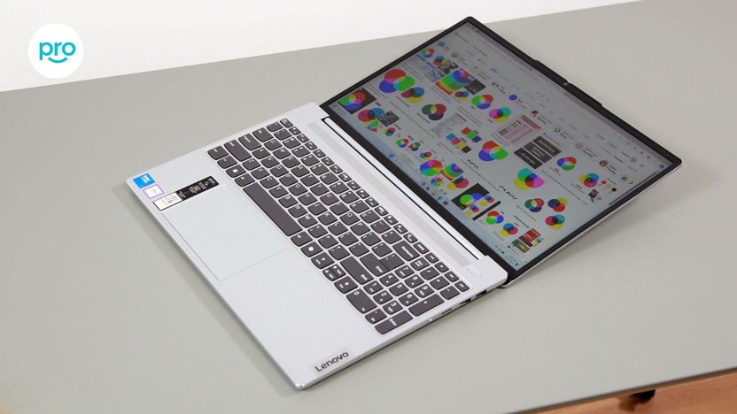 Review IdeaPad Slim 5 14Q8X9: Ultrabook vô địch phân khúc tầm trung