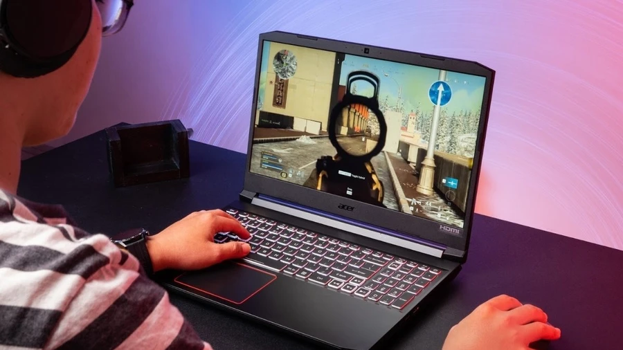 Chơi game là một trong những tác vụ ngốn nhiều điện năng