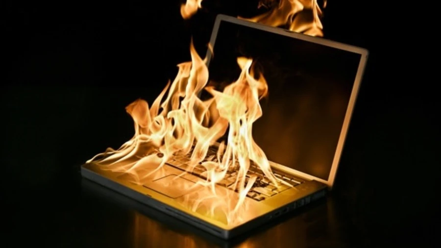 Laptop quá nóng có thể dẫn đến cháy nổ