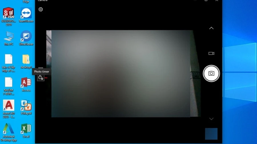 Dùng ứng dụng camera để kiểm tra camera laptop có đang hoạt động hay không