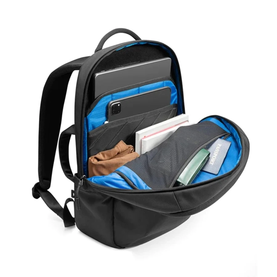 Balo Tomtoc URBANEX T65 được làm bằng chất liệu vải CORDURA bền bỉ