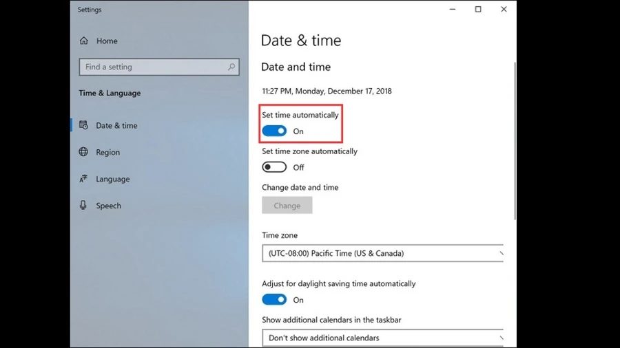 Gạt nút sang phải để bật Set time automatically