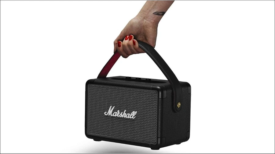 Marshall Kilburn 2 còn được tích hợp thêm phần quai xách tiện lợi
