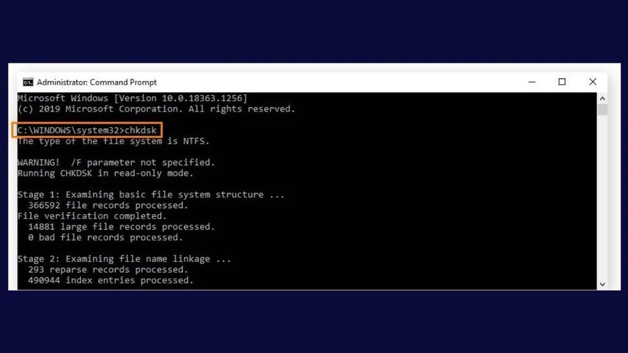 Nhập lệnh chkdsk /f [drive letter]:, thay thế [drive letter]: bằng chữ cái ổ đĩa mà bạn muốn kiểm tra