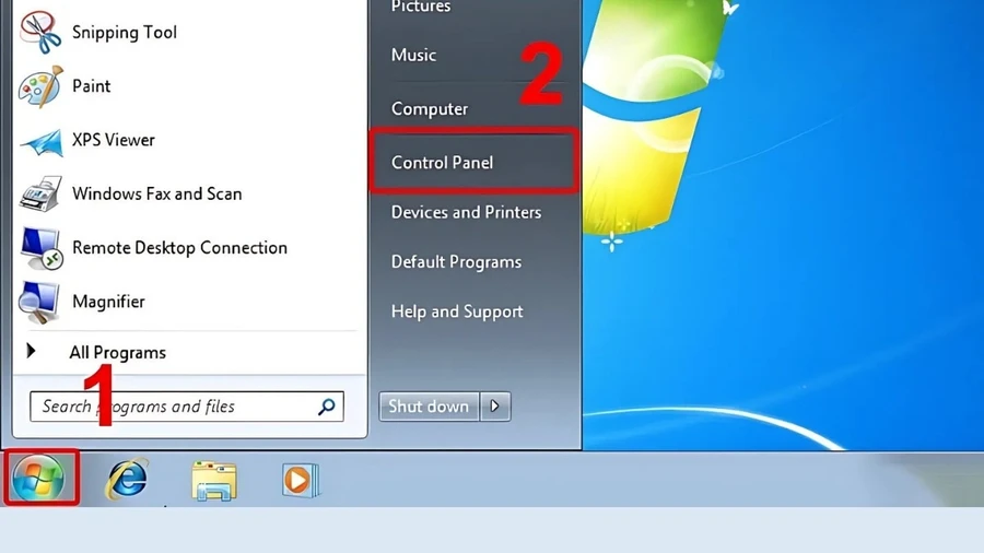 Truy cập menu Start, chọn Control Panel