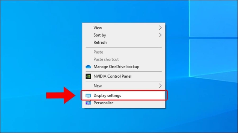 Nhấp chuột phải vào màn hình desktop, chọn Display settings