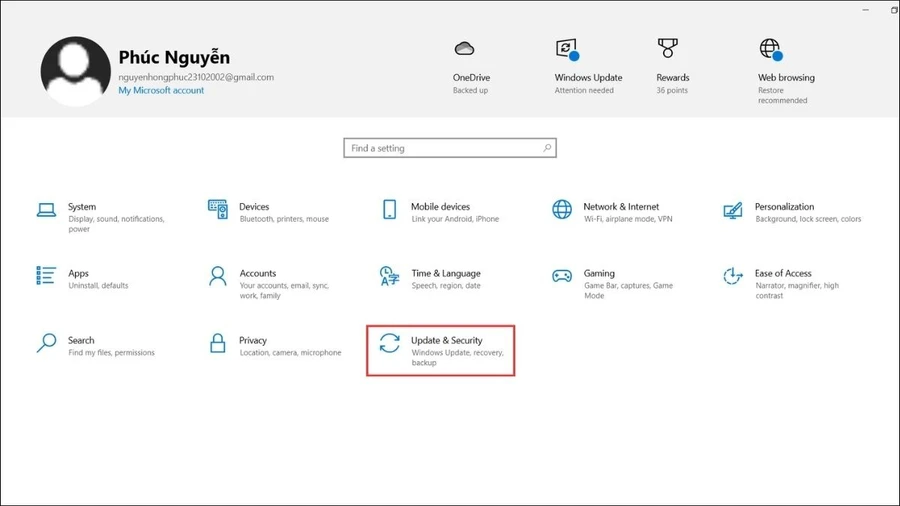 Mở Settings (Cài đặt) bằng cách nhấn tổ hợp phím Windows + I. Sau đó, bạn chọn mục Update & Security (Cập nhật & Bảo mật).