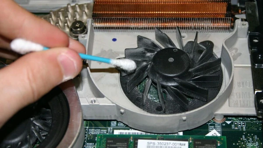 Việc quạt laptop vẫn kêu to ngay cả khi đã vệ sinh có thể do một số nguyên nhân khác