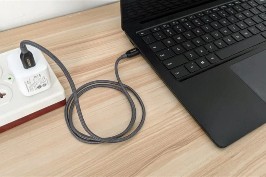 Sạc pin đúng cách là chìa khóa để bảo vệ và kéo dài tuổi thọ pin laptop