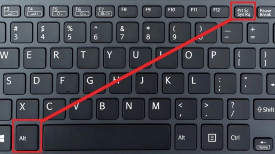 Nhấn giữ phím Alt và sau đó nhấn phím Print Screen (PrtSc)