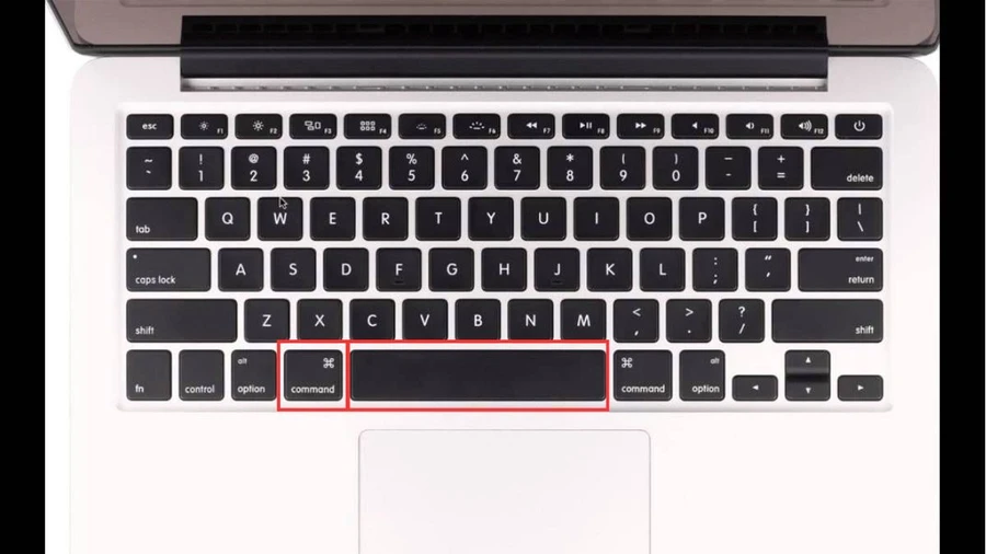 Bấm cùng lúc Command + Space để mở công cụ tìm kiếm nhanh.