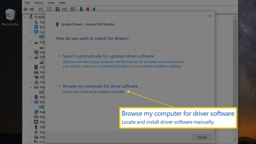 Nếu Windows không tìm thấy driver mới, bạn có thể truy cập trang web của nhà sản xuất laptop để tải về driver USB mới nhất, sau đó chọn Browse my computer for driver software.