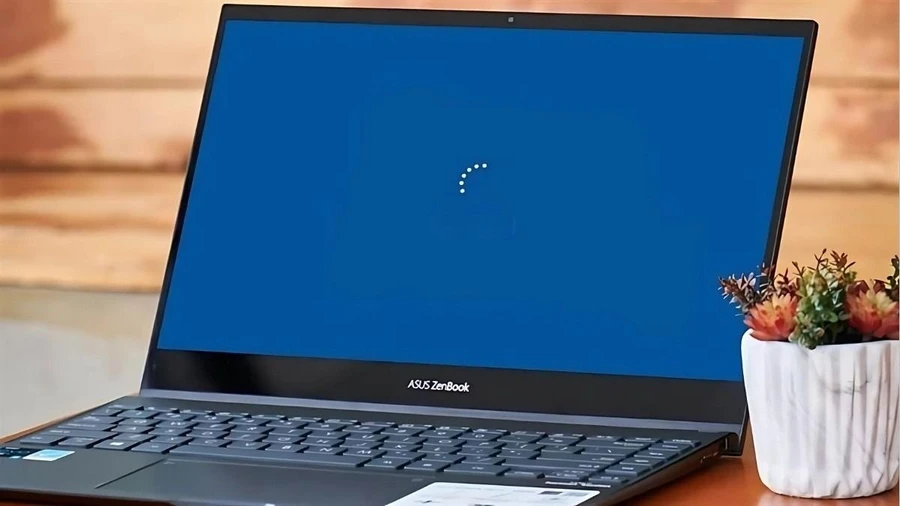 Khởi động lại laptop để kiểm tra kết quả