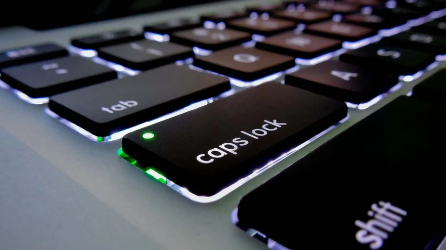 Kiểm tra đèn NumLock, Caps Lock.
