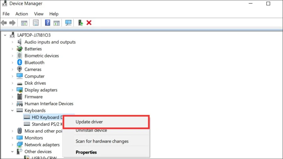 Trong Device Manager, tìm đến mục Keyboards và mở rộng danh sách, sau đó nhấp chuột phải và chọn Update driver.