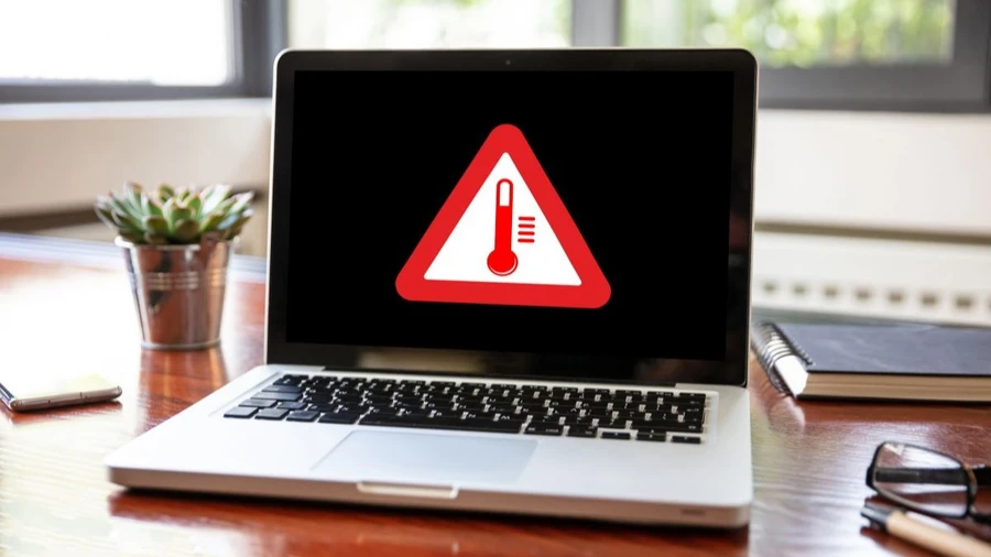 Laptop Acer hoạt động trong môi trường quá nóng dẫn đến treo logo
