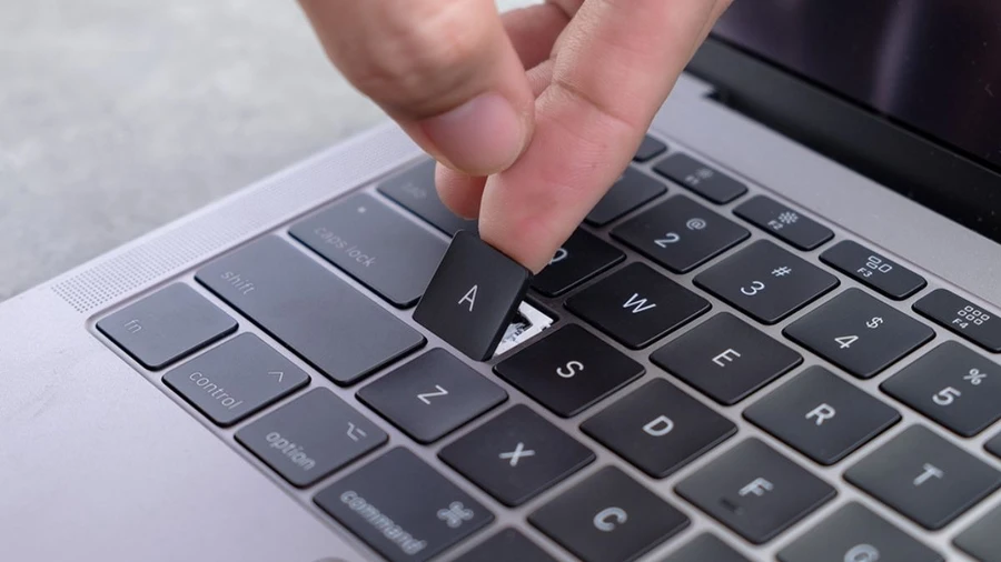Mặt phím laptop bị bung