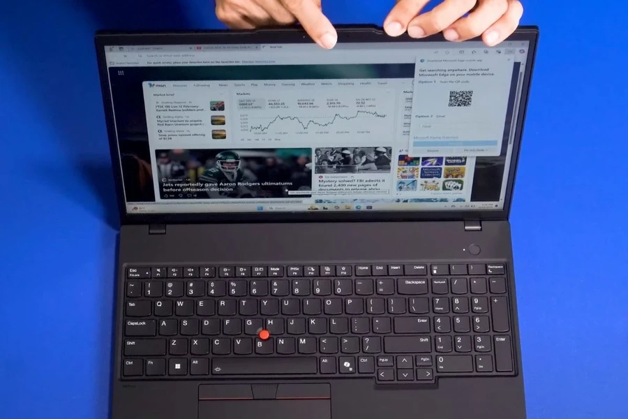 Trải nghiệm bàn phím và touchpad trên Lenovo ThinkPad T16 Gen 3