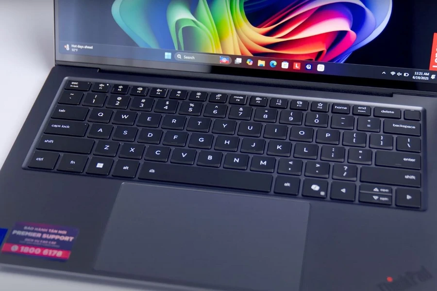 Trải nghiệm bàn phím và touchpad trên Lenovo ThinkPad X9-14 Gen 1