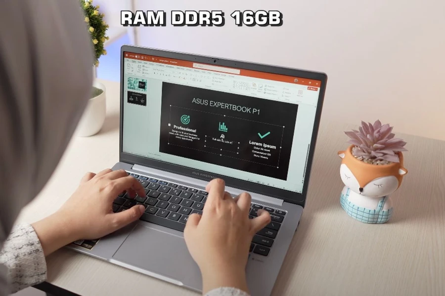 Đi kèm với CPU là card đồ họa tích hợp Intel UHD Graphic