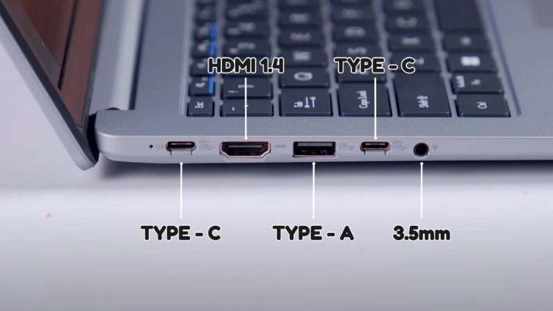 Asus ExpertBook P1503CVA-i716-50W tích hợp đầy đủ cổng kết nối