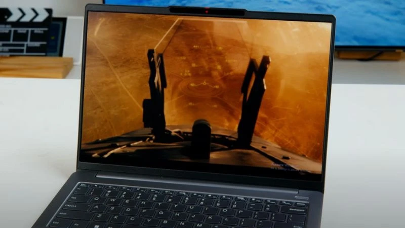 Lenovo Xiaoxin Pro 14IRH8 không có card đồ họa rời nên thể chỉnh sửa hình ảnh và video chuyên nghiệp