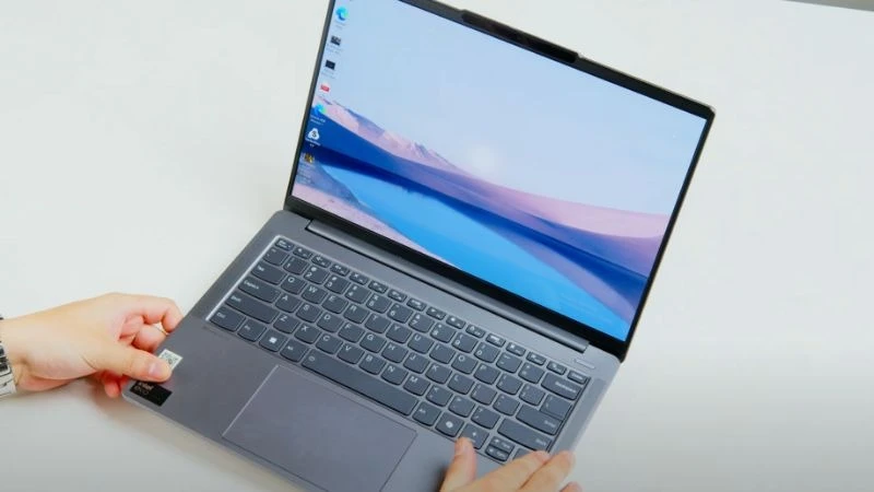 Lenovo Xiaoxin Pro 14IRH8 trang bị window 11 bản quyền
