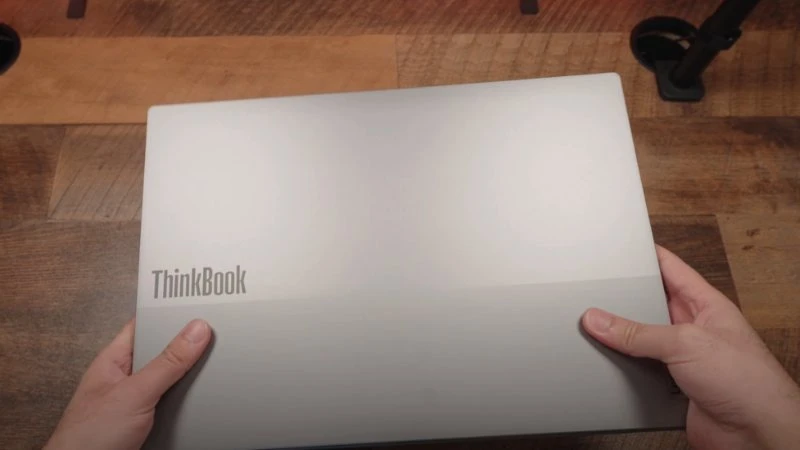 Lenovo ThinkBook 16 G8 IRL 21SH0098VN thiết kế sang trọng và thời thượng