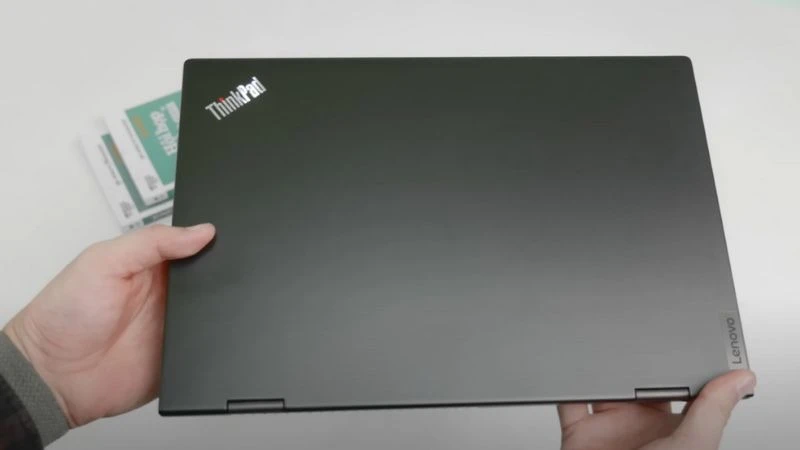 Lenovo ThinkPad Neo 14 thiết kế sang trọng và thời thượng