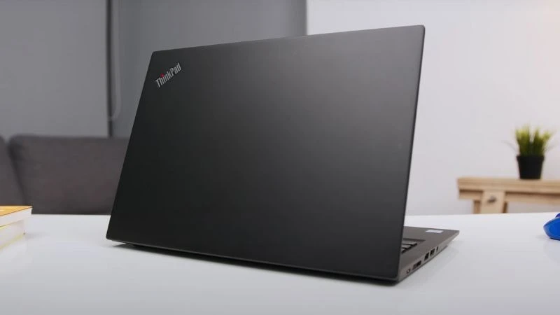 Đặc điểm nổi bật của Lenovo ThinkPad T14s Gen 2 (Intel)