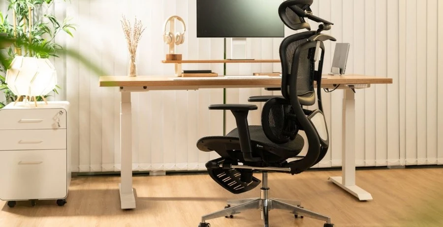 GAMI Crom Pro có thể ngả lưng và nâng hạ chiều cao ghế thoải mái