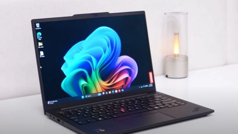 Lenovo ThinkPad T14s Gen 6 21R10003VA phù hợp để thiết kế 2D và chơi game nhẹ