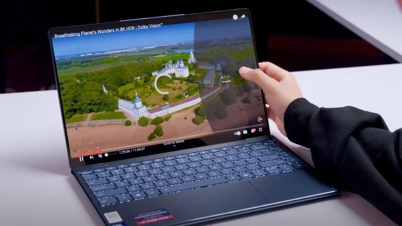 Lenovo Yoga 9 2in1 14ILL10 83LC002LVN trang bị viên pin lớn, sử dụng đến 15 giờ