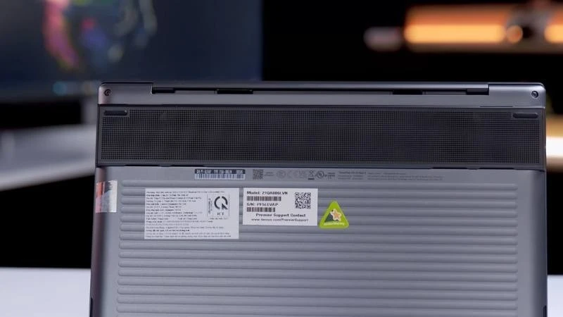 Lenovo ThinkPad X9-14 Gen 1 21QA006GVN - lưới tản nhiệt tiết diện lớn