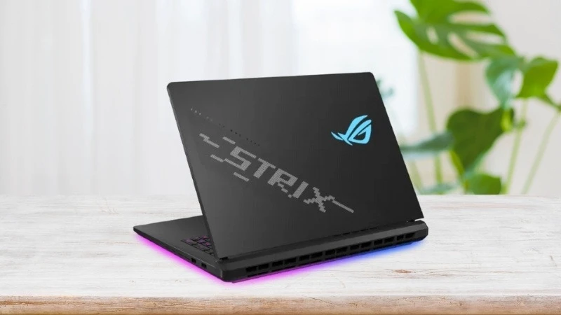 ASUS ROG Strix SCAR 18 G835LW-SA172W thiết kế hầm hố chuẩn gaming