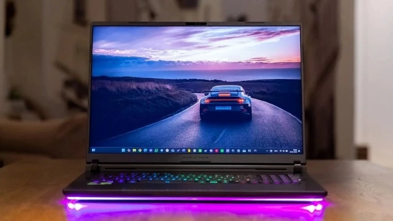 ASUS ROG Strix SCAR 18 G835LW-SA172W có sức ạnh đồ họa cực khủng