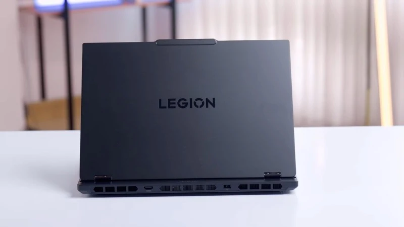 RTX 5050 cùng Intel UHD Graphics - Lenovo Legion 5 15IRX10 83LY00A7VN