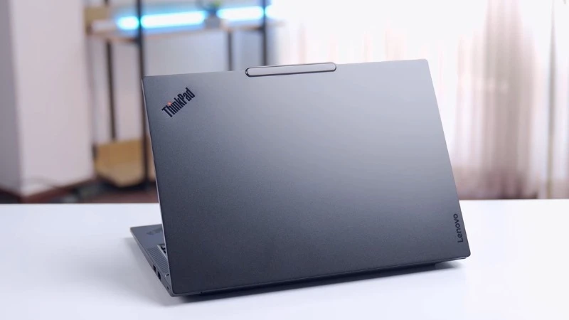Hiệu năng xử lý nhanh với Intel Core 5 210H 8 nhân 12 luồng - Lenovo ThinkPad E14 Gen 7 21T9001YVA