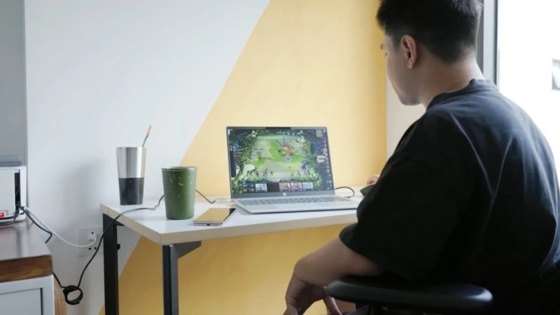 HP OmniBook 5 AI 16-AF1046TU BZ7Q8PA phù hợp cho học sinh, sinh viên và dân văn phòng