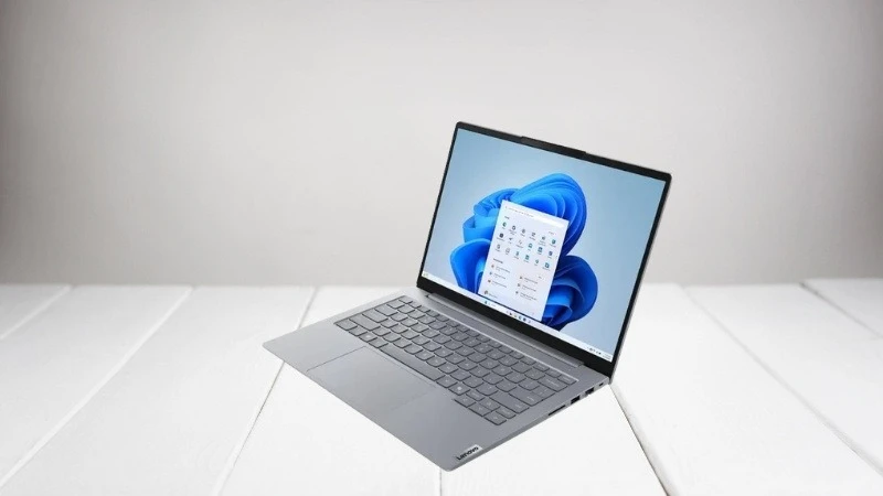 Lenovo ThinkBook 14 G9 IRL 21UY008NVA được trang bị hệ thống bảo mật cực kỳ tin cậy