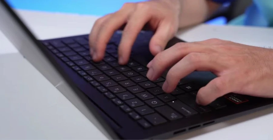 Bàn phím ASUS Zenbook 14 OLED UM3406GA-QD073WS